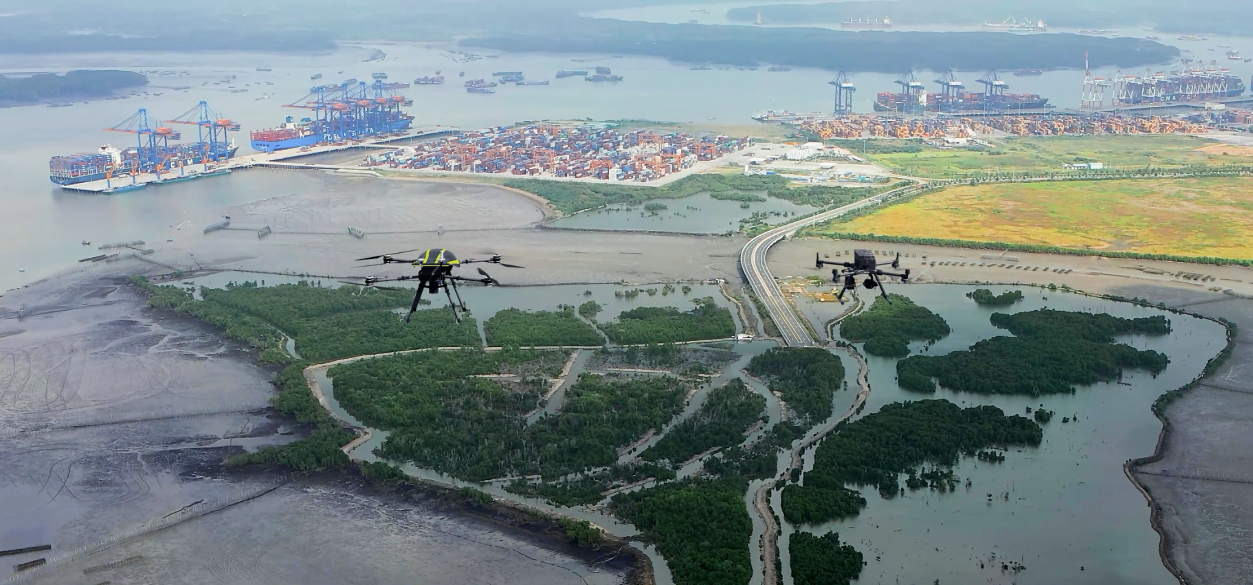 Accelerating the digitization of Vung Tau seaport data to enhance the efficiency of port management and operation